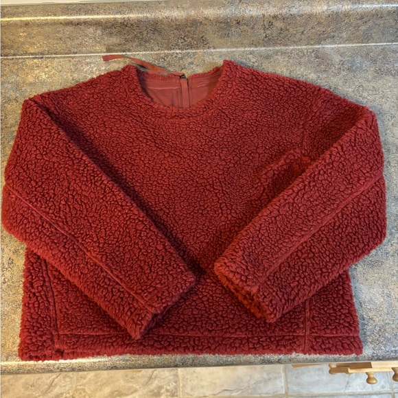lululemon athletica Tops - Lululemon Fleece pullover. Red/Burgandy Size 4
